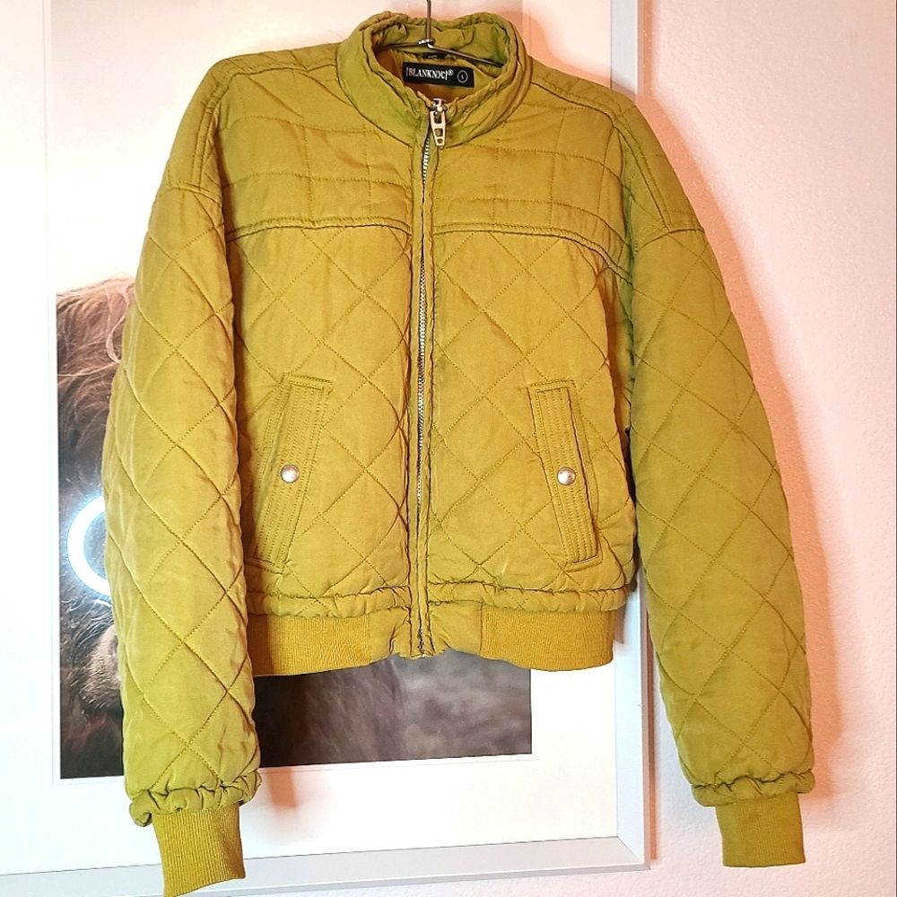 Drop Shoulder Quilted Jacket - Small - image 1